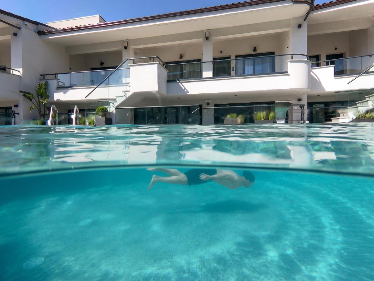 Melite Luxury Rooms & Apartments パリウリ エクステリア 写真